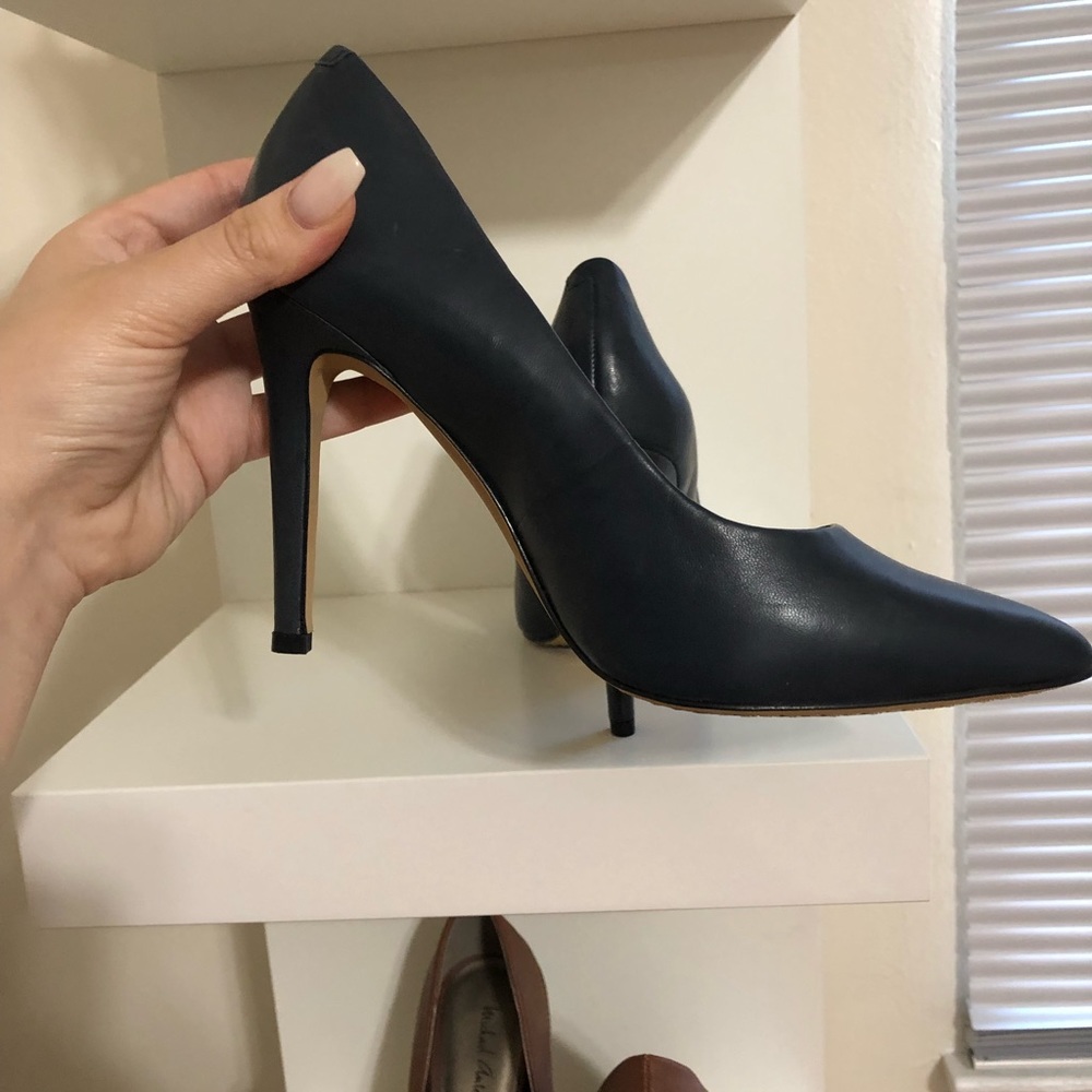 Navy blue pumps